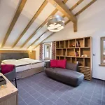 Chesa Valese By Sisters 4*