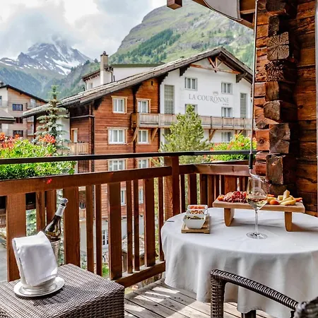Hotel Chesa Valese 4*