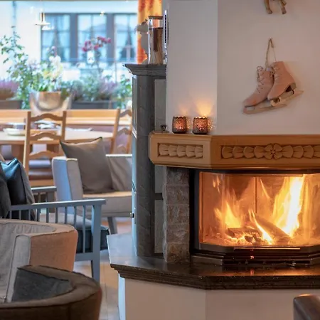 Chesa Valese By Sisters Hotell Zermatt