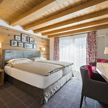 Chesa Valese By Sisters