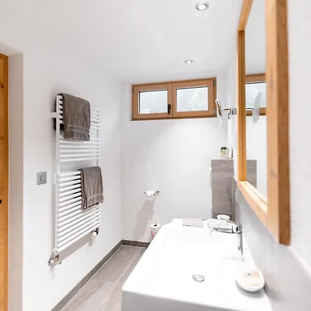 Hotel Chesa Valese