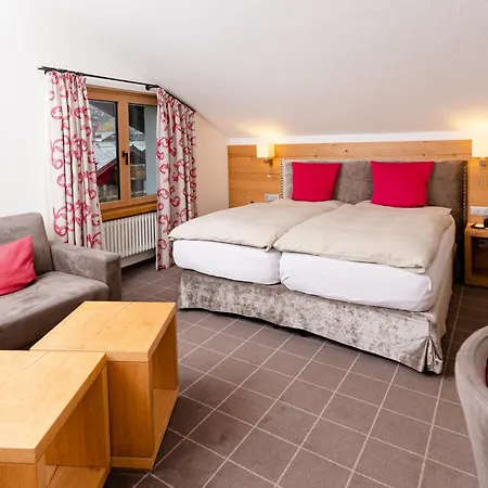 Chesa Valese By Sisters 4*