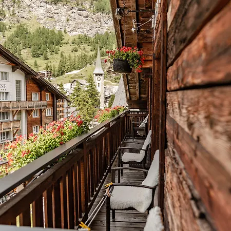 Chesa Valese By Sisters Hotell Zermatt