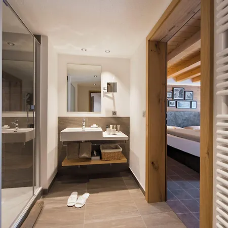 Hotell Chesa Valese By Sisters Zermatt