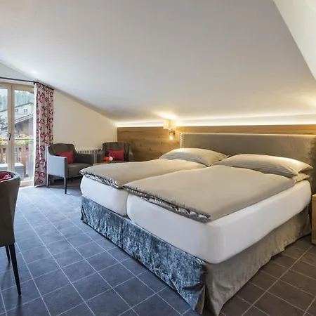 Chesa Valese By Sisters ホテル