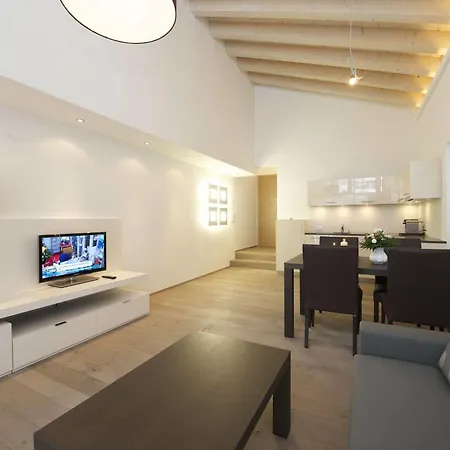 Chesa Valese Hotel 4*