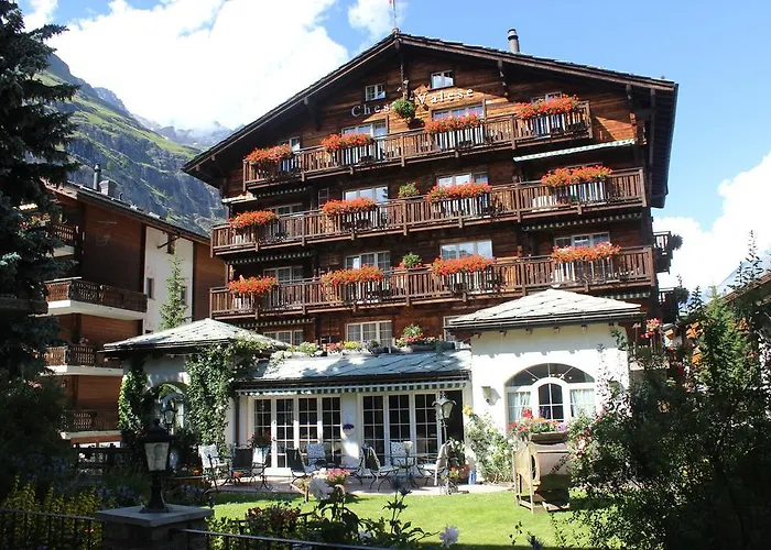 Chesa Valese By Sisters Hotel