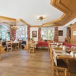 Hotel Chesa Valese By Sisters Zermatt