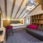 Chesa Valese By Sisters Hotel 4*