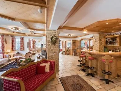 Chesa Valese By Sisters ホテル 4*