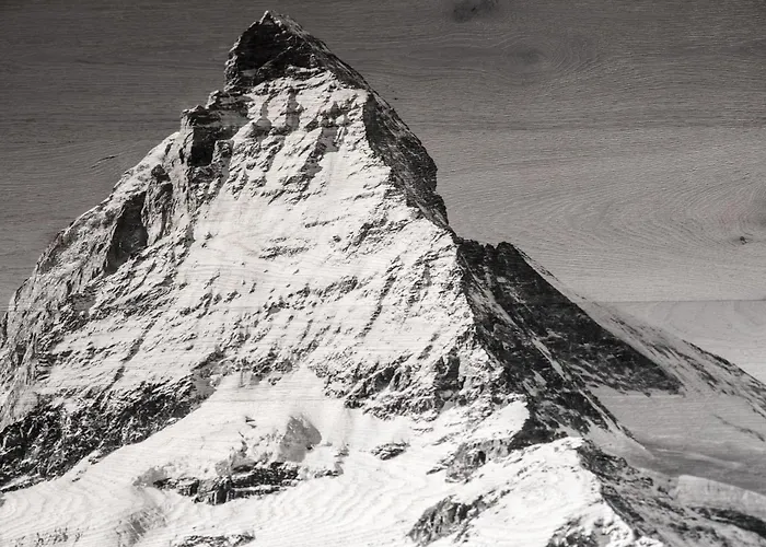 Chesa Valese By Sisters 4*